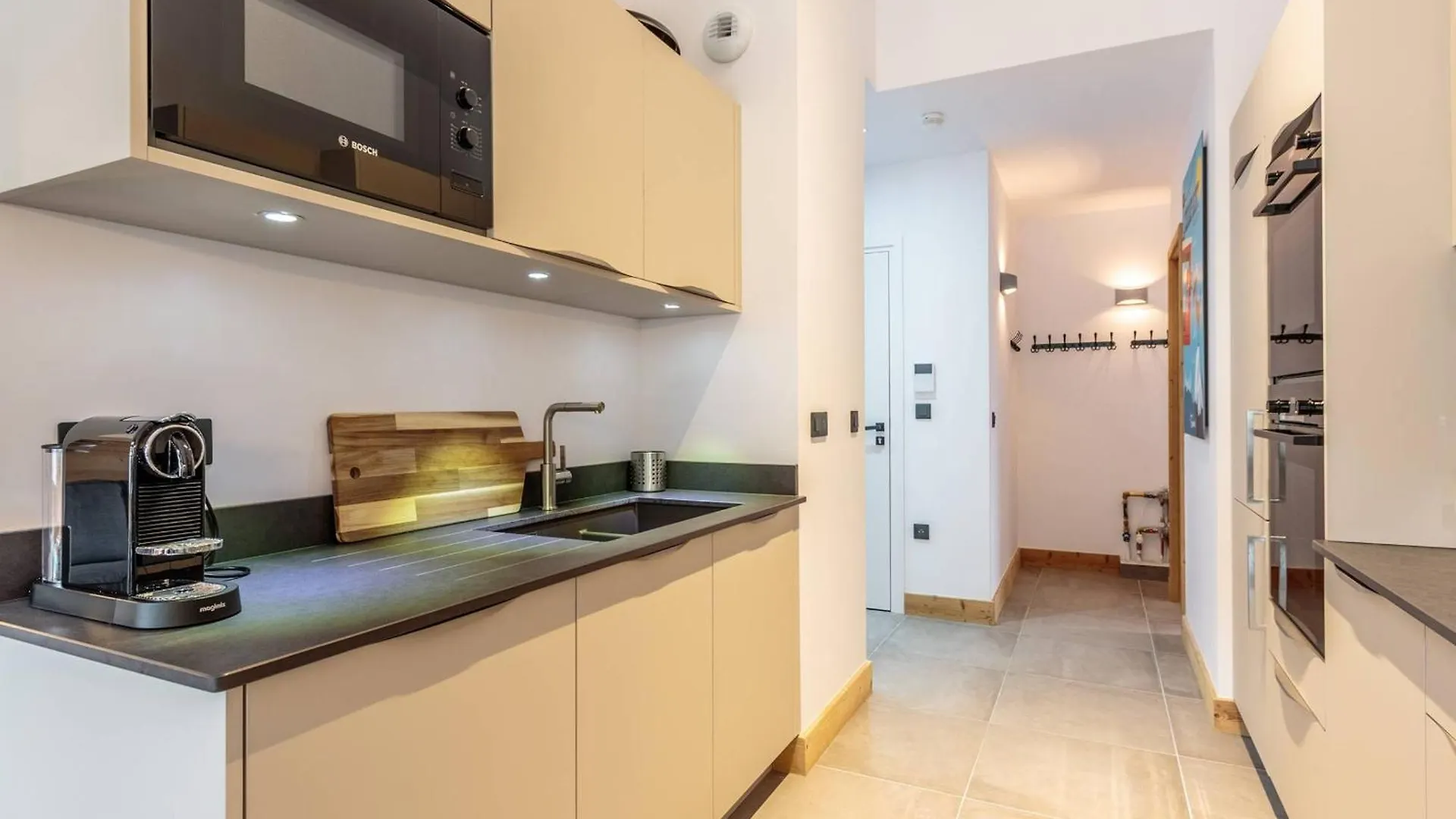 Appartement De Standing Pour 10 Avec Services, Balcon Et Parking A Champagny-En-Vanoise - Fr-1-638-24 La Plagne