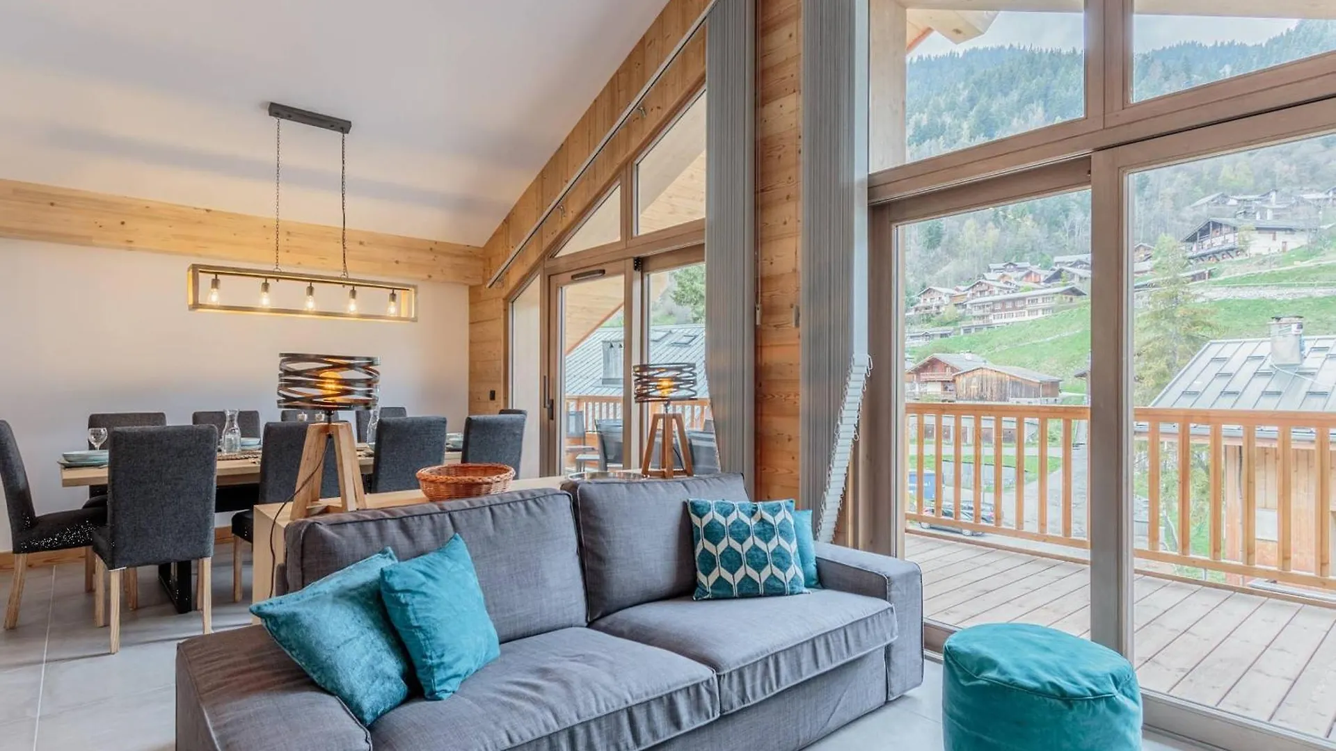 Appartement De Standing Pour 10 Avec Services, Balcon Et Parking A Champagny-En-Vanoise - Fr-1-638-24 La Plagne France