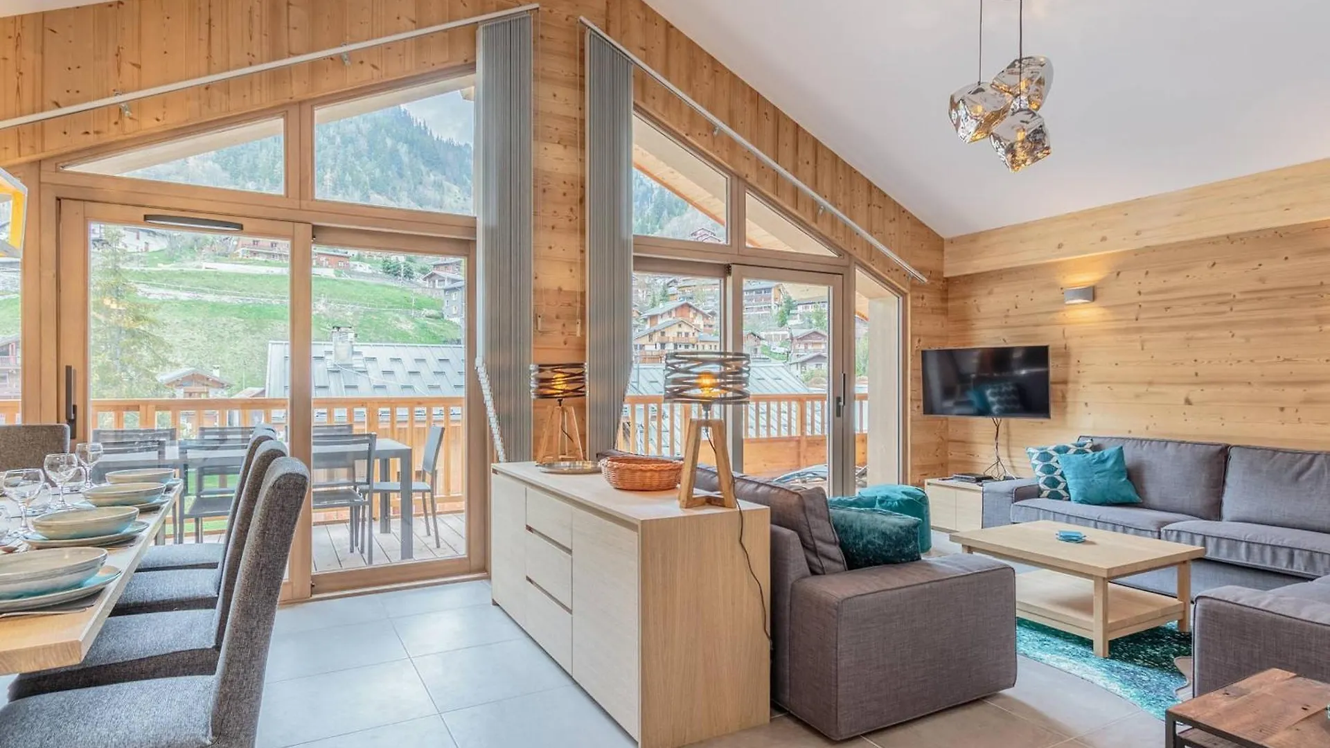 Appartement De Standing Pour 10 Avec Services, Balcon Et Parking A Champagny-En-Vanoise - Fr-1-638-24 La Plagne